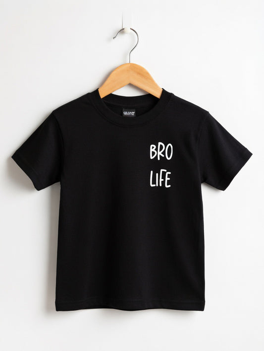 Bro life pocket graphic T-shirt